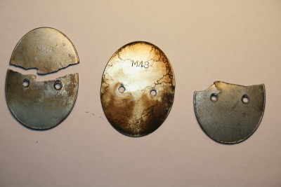 IMG_6199.JPG (122.93 КБ) 51517 просмотров Поломаные и отмытые форсунками от грязи заслонки (в центре нормальная заслонка, открученная с оси, справа заслонка, вторую часть которой так и не нашли).